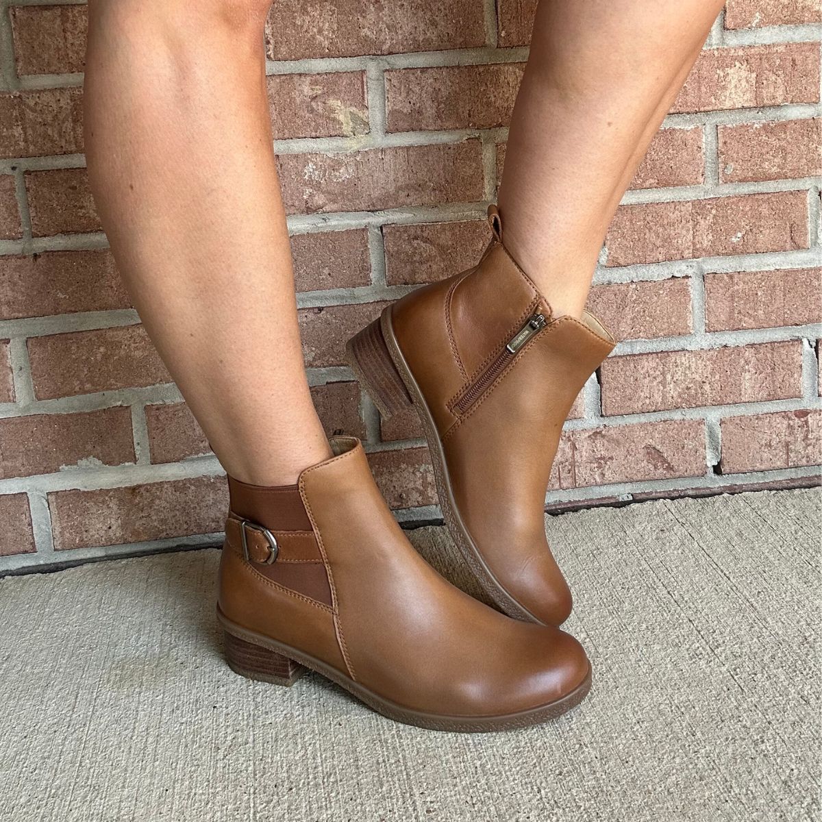 Deedee