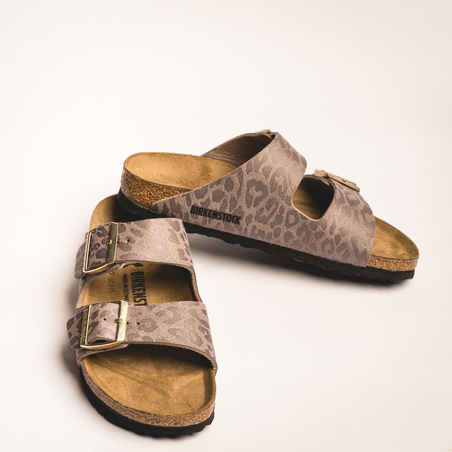 Arizona non-leather classic